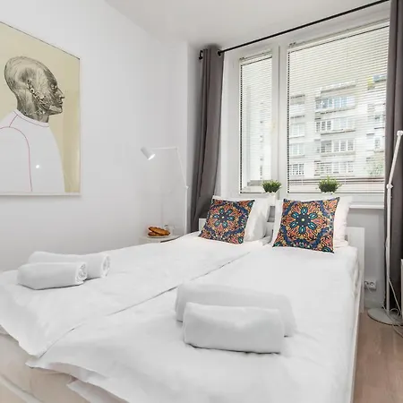 Apartment Krolewska 43 By Homeprime *